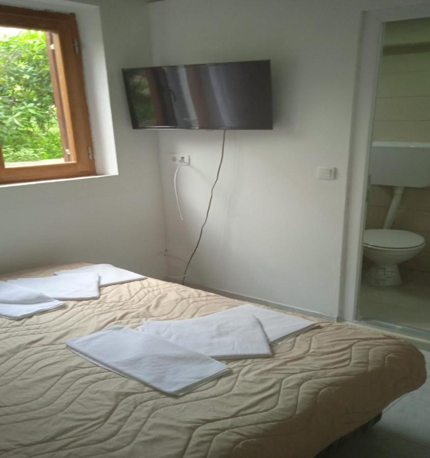 Apartments Jovana Petrovac Kültér fotó