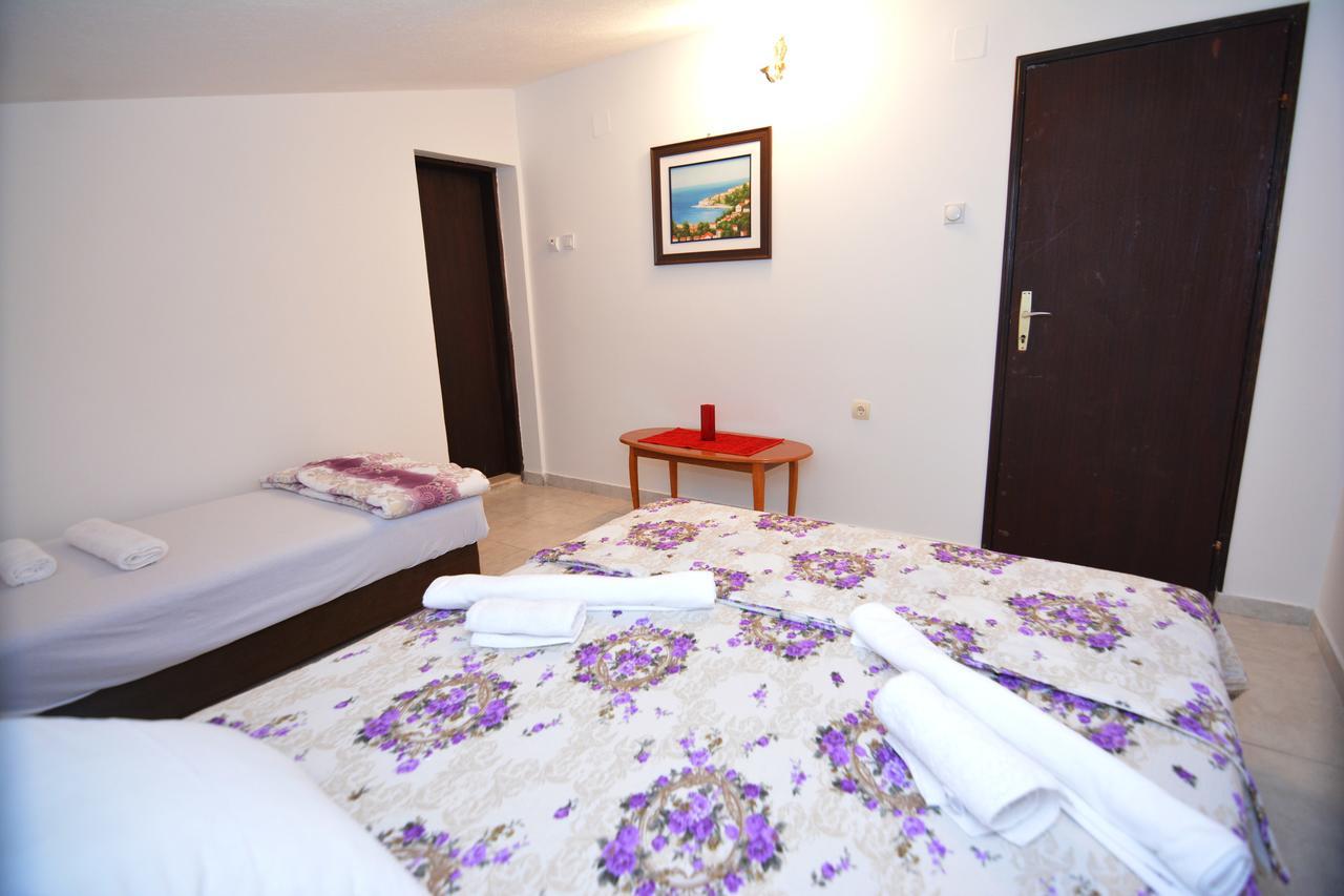 Apartments Jovana Petrovac Kültér fotó