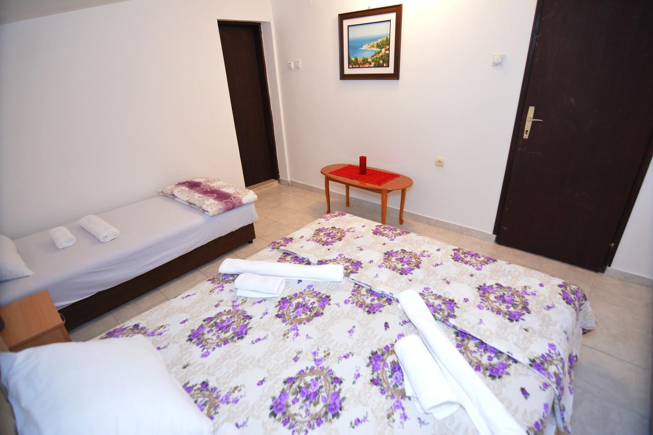 Apartments Jovana Petrovac Kültér fotó